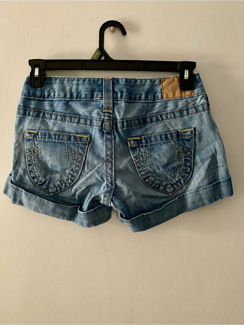 True Religion Light Blue Denim Cuffed Women's Jean Shorts - Picture 2 of 7